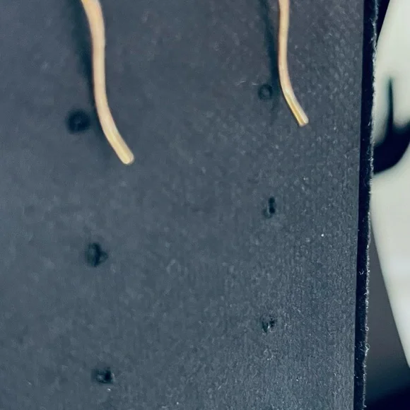 💐Fashion Diamond earrings, very sparkly and unique! Perfect gift! - Picture 5 of 5